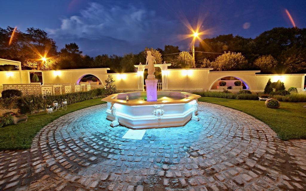 Бутиков Хотел History Haskovo Bagian luar foto