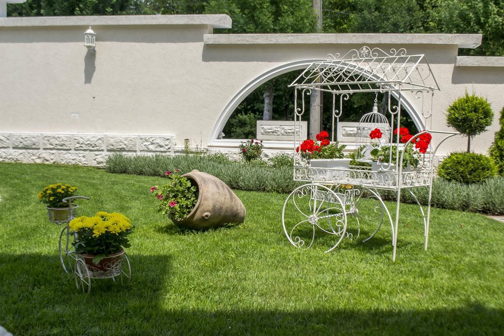 Бутиков Хотел History Haskovo Bagian luar foto
